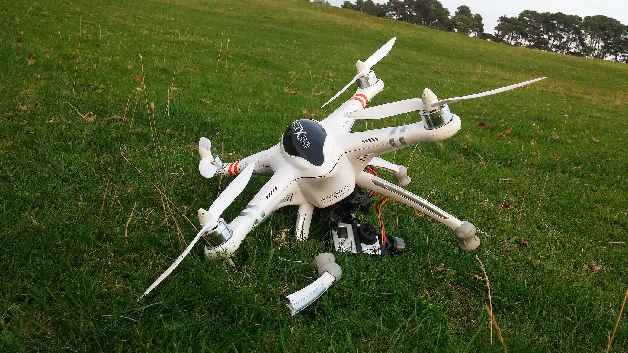 Quadcopter Drone Walkera QR X350 Pro crash