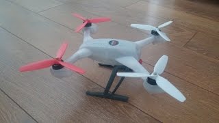 Blade 200QX with Xtreme Production 1000 mAh Lipo and Tri-Blade props