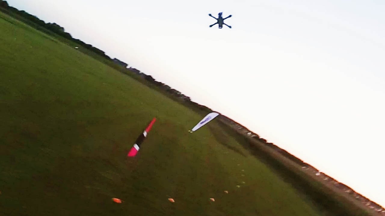 Delta Drone Racing – Late night fpv racing