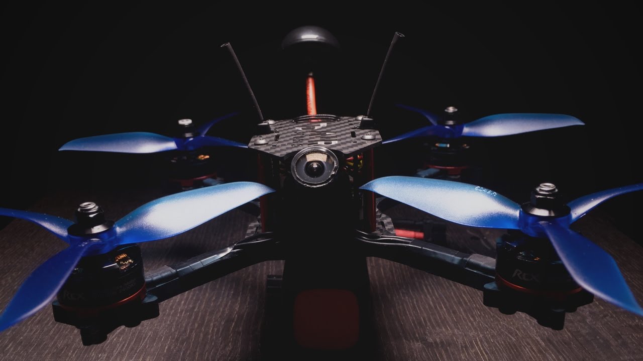 Racing quad – podstawy budowy drona wyścigowego FPV