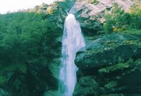 Cascate di Noasca – FPV Drone Waterfall dive